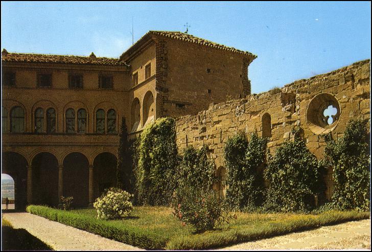 Patio Palacio de los Comendadores (antes de la rehabilitacin)