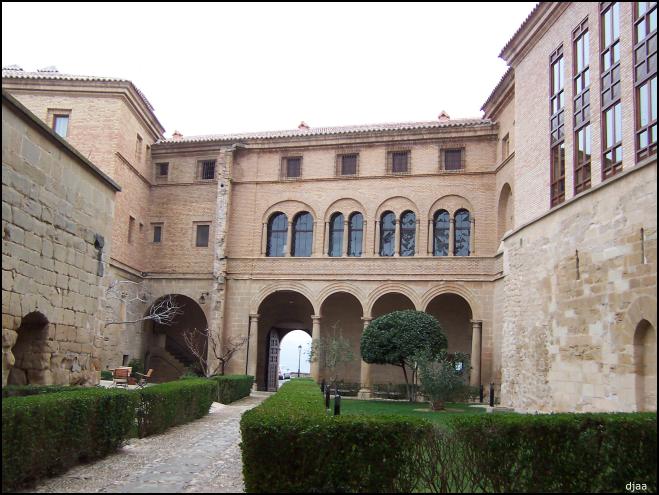 Patio Palacio de los Comendadores