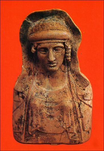 Museo Arqueolgico de Ibiza. Busto femenino estilo griego. Siglo V ac