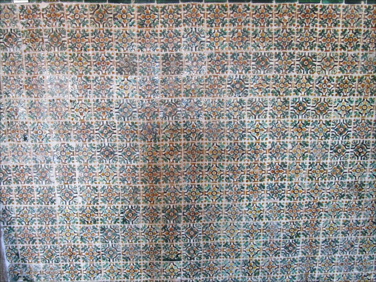 Detalle de los azulejos del sal�n de las coronas