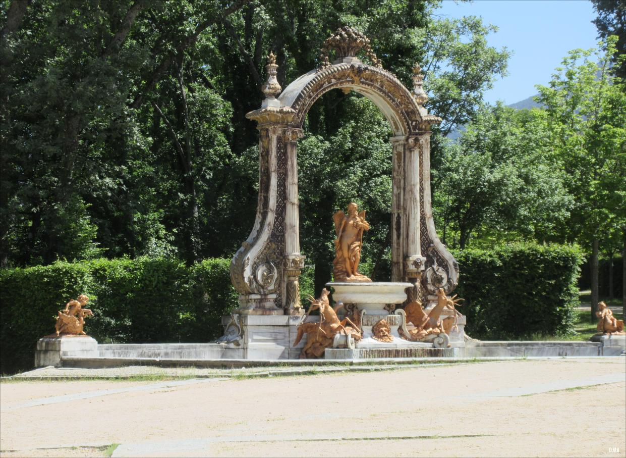 Fuente de Saturno